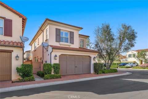 214 Traymore, Irvine, CA 92620
