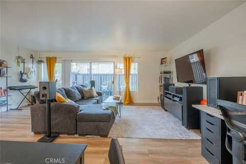 18350 Hatteras Street, Tarzana, CA 91356