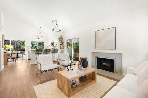 9 Via Olorosa, Rancho Santa Margarita, CA 92688