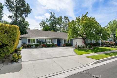 8204 Clemens Avenue, West Hills, CA 91304