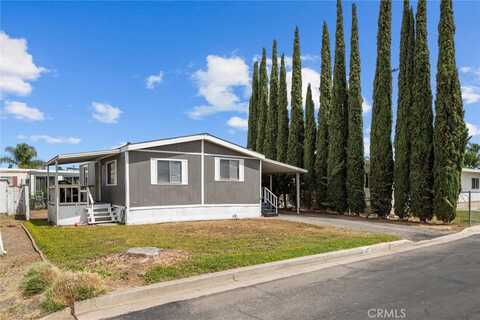 41900 Ivy St, Murrieta, CA 92562