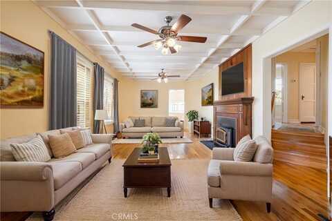 21781 Mojave Trail, Chatsworth, CA 91311