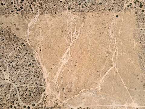 82 Mt Emma Road, Palmdale, CA 93550