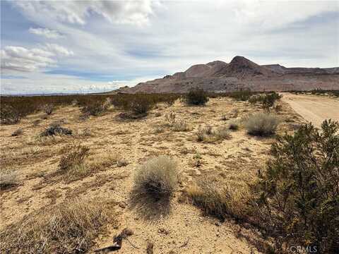 0 Gus St, Mojave, CA 93501