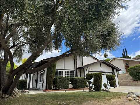 22479 Tula Drive, Saugus, CA 91350