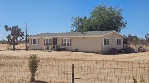 6833 South Street, Phelan, CA 92371