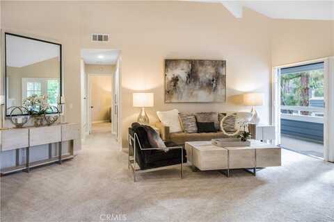 9 Brittany, Newport Beach, CA 92660