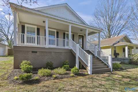 1502 Rison Avenue NE, Huntsville, AL 35801