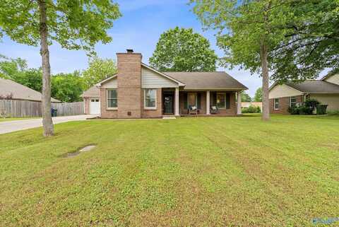 1097 Lyngate Drive SE, Huntsville, AL 35803