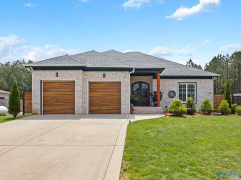 21746 Pinebrook Drive, Athens, AL 35614