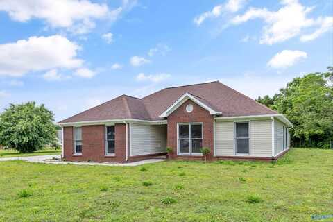 116 Clear Creek Drive, New Market, AL 35761