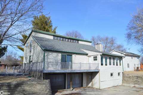 659 3rd Place SE, Mason City, IA 50401