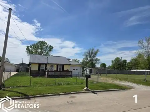 1208 Burns Ave, Ottumwa, IA 52501