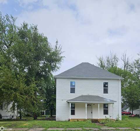 901 Queen Anne Avenue, Ottumwa, IA 52501