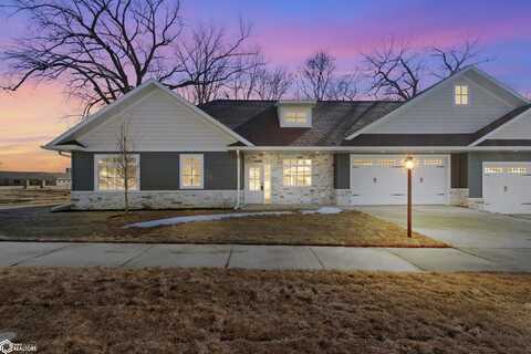 311 27th PL S, Clear Lake, IA 50428