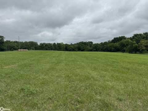 Xxx Orchard Avenue, Chariton, IA 50049