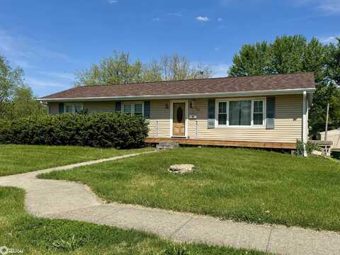 726 N 13th Street, Chariton, IA 50049