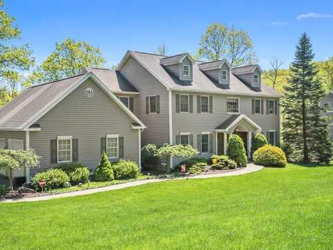 335 Sullivan Dr, Sayre, PA 18840