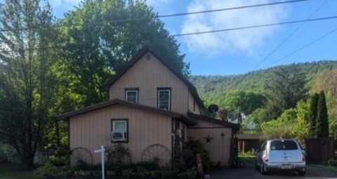 72 Clinton St, Galeton, PA 16922