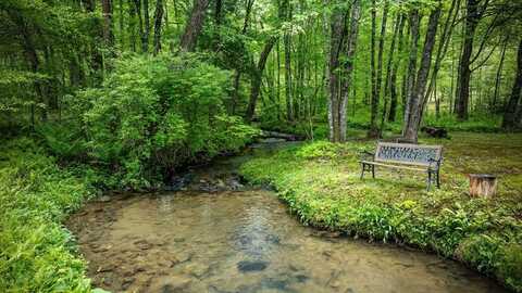 400 Creekside Drive, Mc Caysville, GA 30555