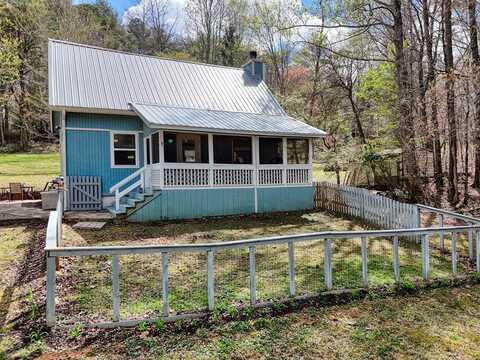 64 Ghena Way, Blairsville, GA 30512