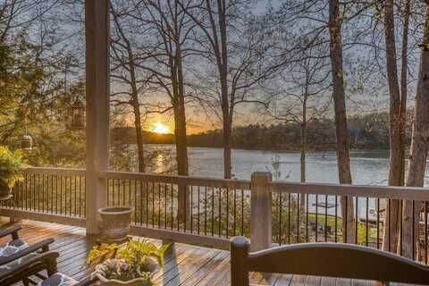 790 Star Creek Drive, Morganton, GA 30560