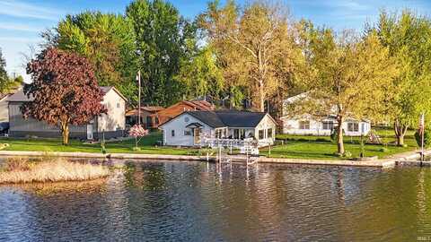 5435 E 610 S, Wolcottville, IN 46795