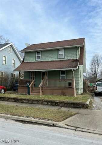 1911 16th Street SW, Akron, OH 44314