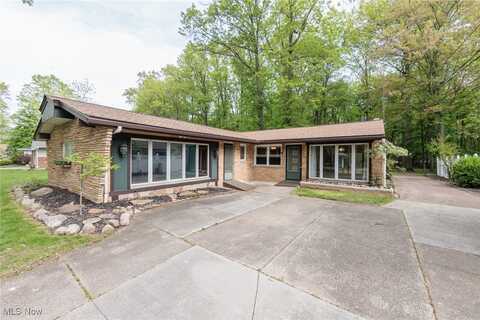 26454 Strawberry Lane, Westlake, OH 44145