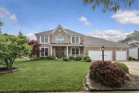 15239 Old Oak Drive, Strongsville, OH 44149