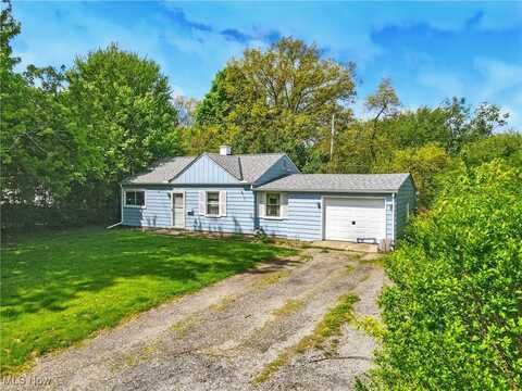 1942 Benjamin Road, Madison, OH 44057
