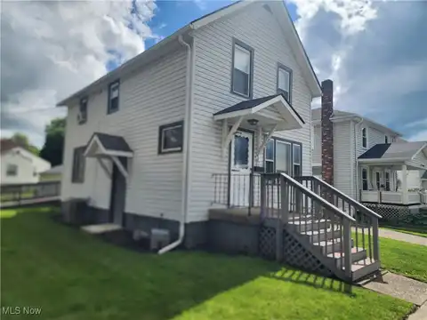 1327 Orange Street, Coshocton, OH 43812