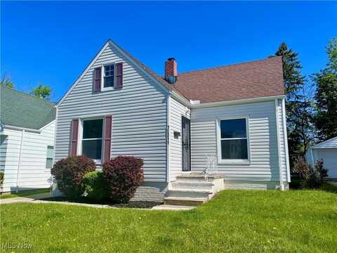 18311 Highland Drive, Maple Heights, OH 44137