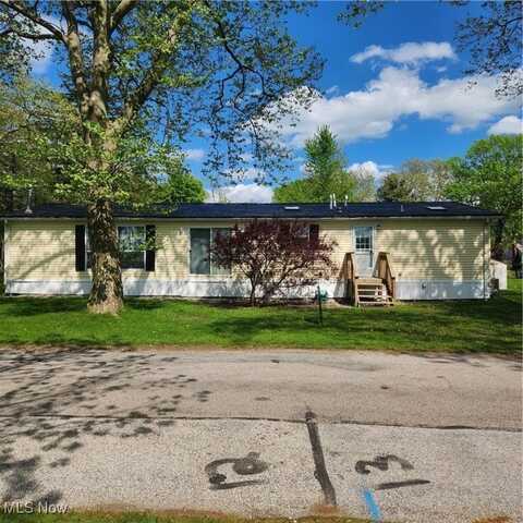 7052 Whitesands Boulevard, Madison, OH 44057