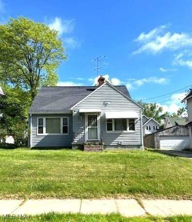 1001 Emma Avenue, Akron, OH 44302