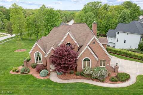 1042 Lancewood Drive, Macedonia, OH 44056