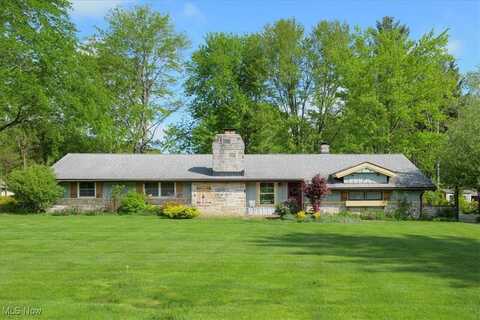 31 Garden Park Drive, Chagrin Falls, OH 44022