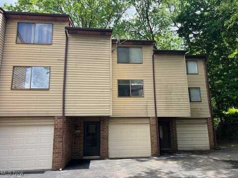 2153 Penguin Avenue, Akron, OH 44319