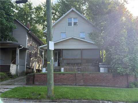 848 Bank Street, Akron, OH 44305