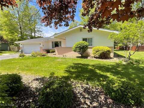 205 Heritage Lane, Cortland, OH 44410