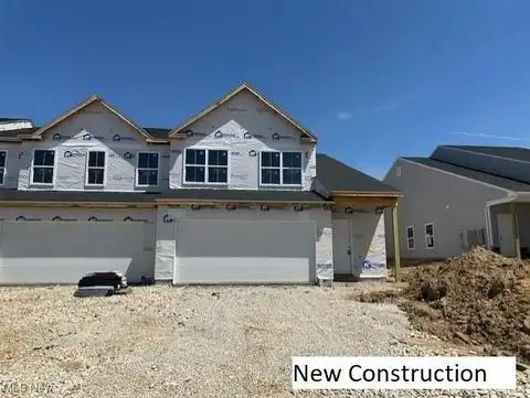 420 Honeycrisp Drive NE, Louisville, OH 44641