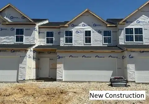 422 Honeycrisp Drive, Louisville, OH 44641