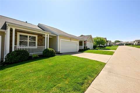 854 Bristol Drive, Akron, OH 44312