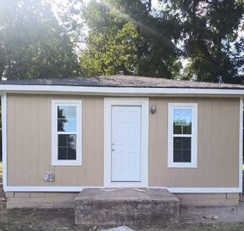 905 SW 3rd St, Lawton, OK 73501