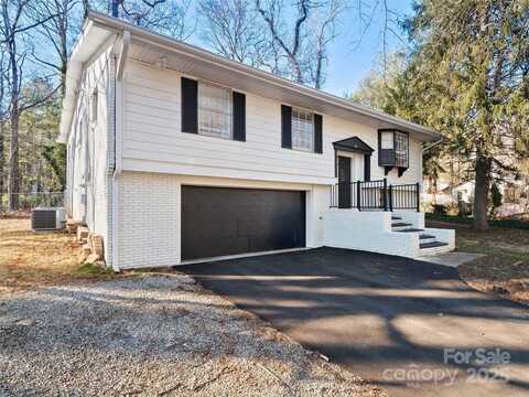 10 Waters Road, Asheville, NC 28805