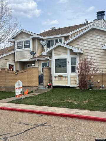48 Aspen Grove H 05, Evanston, WY 82930