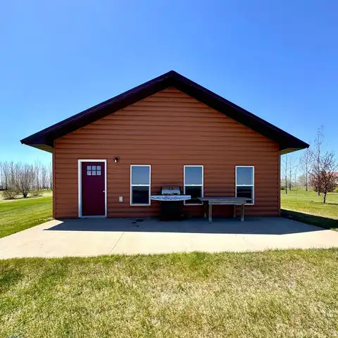 4381 Perch Cicle, Wishek, ND 58495