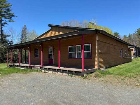 7 Thomas Road, Sangerville, ME 04479