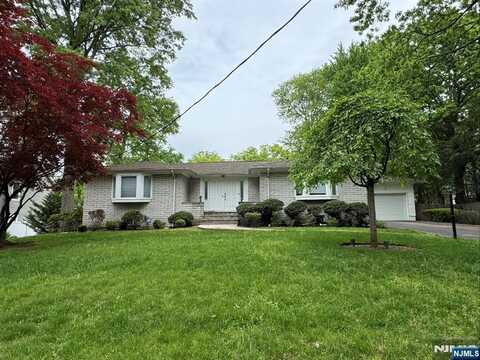 25 3rd Street, Norwood, NJ 07648
