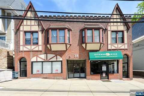 38 River Edge Road 40B, River Edge, NJ 07661